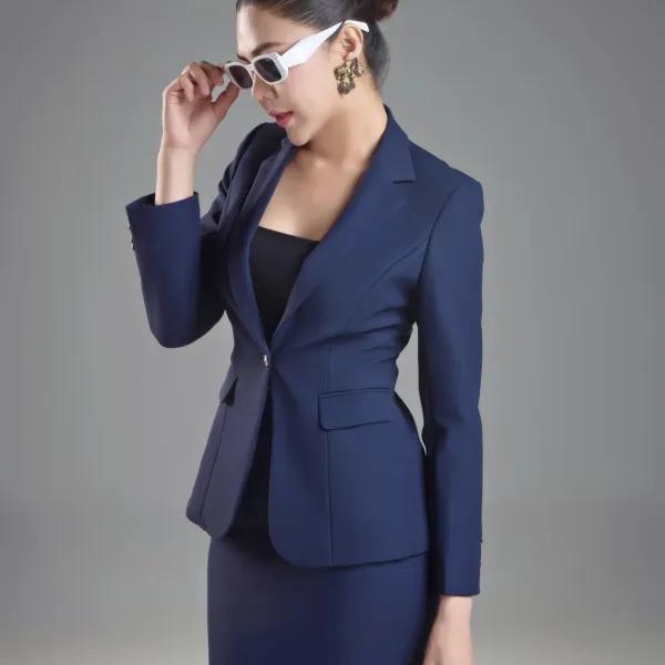 SUITS ĐEN QUẦN LOE LUCIA